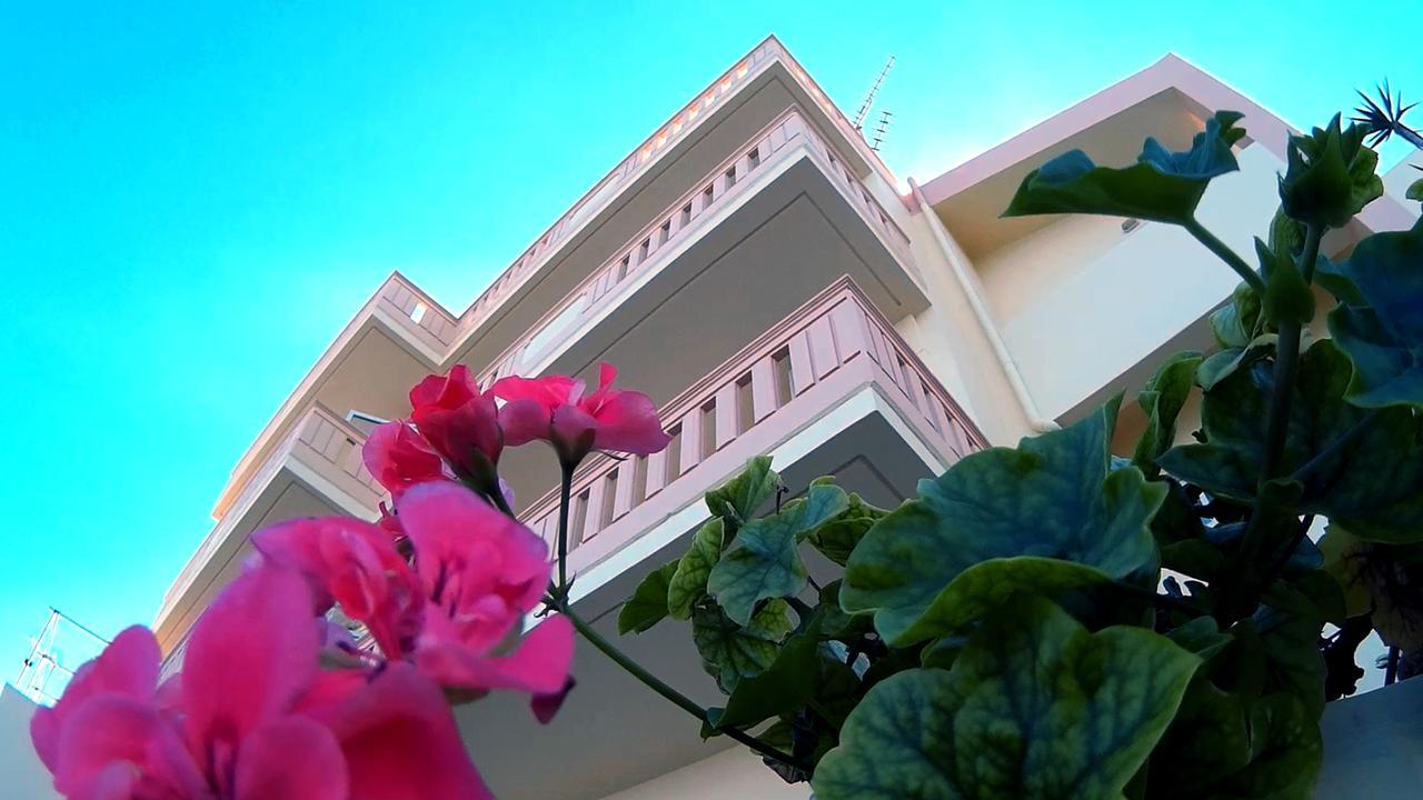 Christi Apartments Kalyves Exterior foto